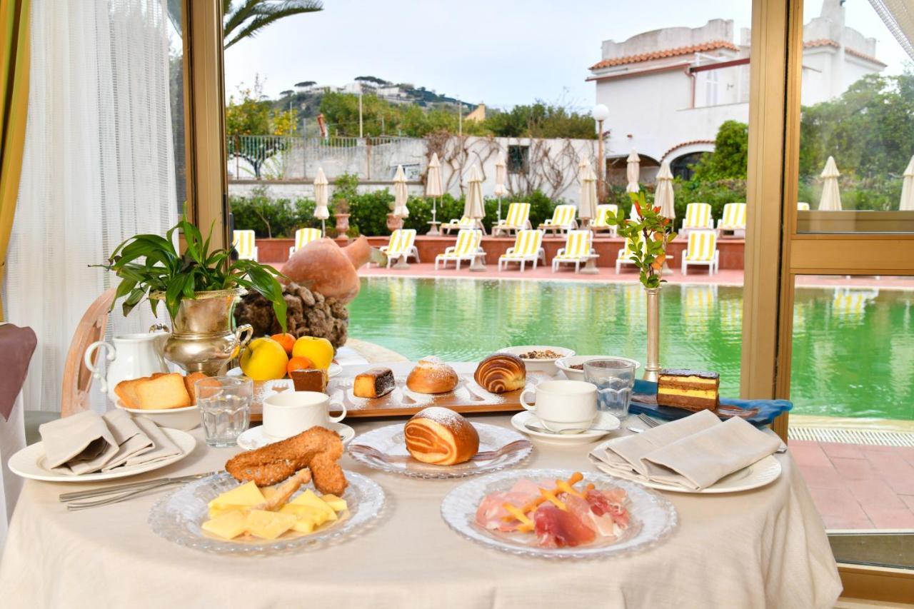Grand Terme Di Augusto Lacco Ameno (Isola d'Ischia)