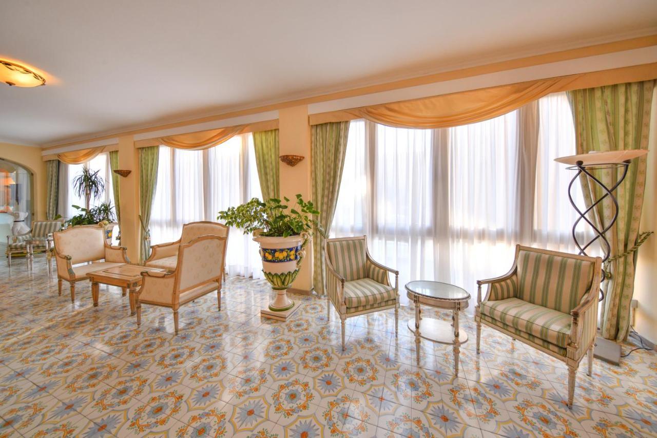 Grand Terme Di Augusto 5*