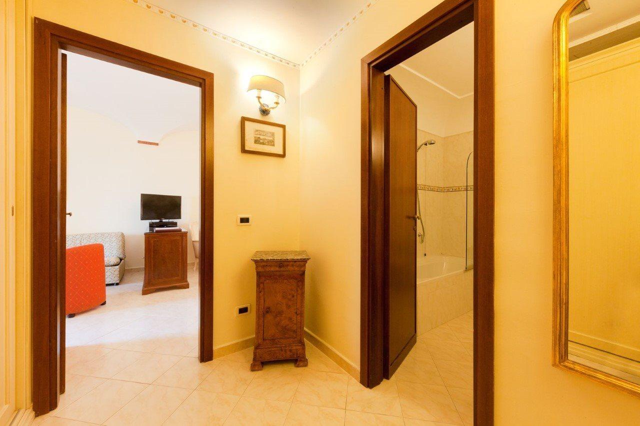 Grand Terme Di Augusto Lacco Ameno (Isola d'Ischia)